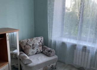 Продаю комнату, 13.7 м2, Ирбит, улица Азева, 35