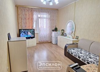 Продаю 2-комнатную квартиру, 73.8 м2, Курская область, проспект Вячеслава Клыкова, 92