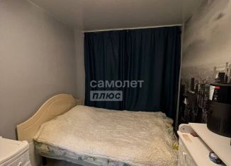 Продам 2-ком. квартиру, 43 м2, Комсомольск-на-Амуре, улица Аллея Труда, 57к5