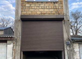 Продаю гараж, 30 м2, Феодосия, улица Челнокова, 1А