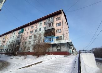 Продам 4-комнатную квартиру, 61.7 м2, Алтайский край, улица Владимира Ленина, 242