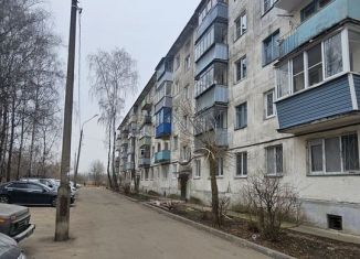 Продаю 2-ком. квартиру, 46 м2, Орехово-Зуево, улица Барышникова, 25