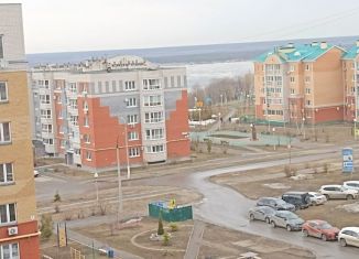 Продажа 3-комнатной квартиры, 98 м2, Чувашия, Приволжский бульвар, 4к1