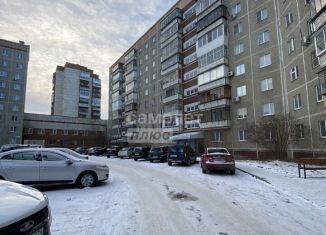 Продается 1-комнатная квартира, 35 м2, Челябинская область, улица Академика Павлова, 29