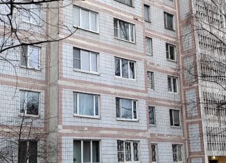 Продаю 1-ком. квартиру, 33 м2, Серпухов, улица Ворошилова, 165