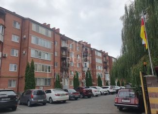 Продам 3-ком. квартиру, 128 м2, Владикавказ, улица Шмулевича, 41/2