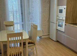 Аренда однокомнатной квартиры, 45 м2, Татарстан, Бухарская улица, 32к1