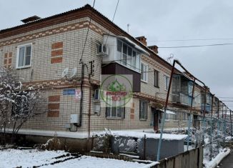 Продам 2-ком. квартиру, 43 м2, Лабинск, улица Кирова, 9