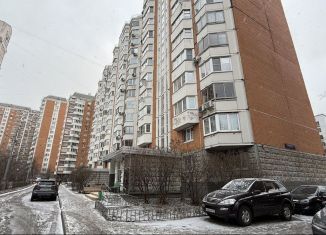 Продажа трехкомнатной квартиры, 79.7 м2, Москва, Ялтинская улица, 12, метро Чертановская