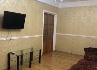 Двухкомнатная квартира в аренду, 60 м2, Дагестан, улица Ушакова, 5