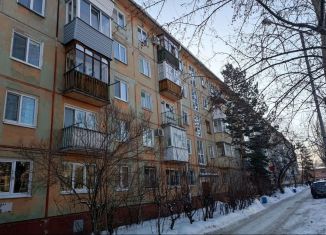 Продам 3-комнатную квартиру, 58.5 м2, Омск, улица Фёдора Крылова, 4