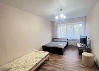 Сдача в аренду 2-ком. квартиры, 48 м2, Кстово, площадь Мира, 8