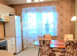 Продажа 2-комнатной квартиры, 73.5 м2, Екатеринбург, Чкаловский район, улица 8 Марта, 181к4