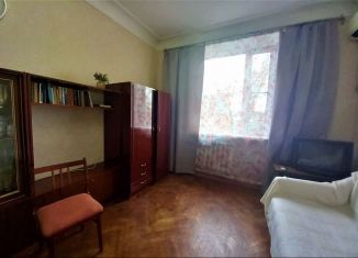 Продам 1-ком. квартиру, 37 м2, Ейск, Нижнесадовая улица, 11