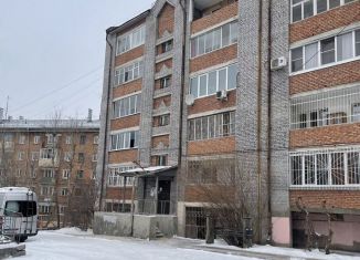 Продаю 2-ком. квартиру, 67.7 м2, Бурятия, бульвар Карла Маркса