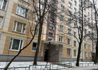 Продаю трехкомнатную квартиру, 64 м2, Москва, улица Академика Волгина, 25к2, метро Коньково