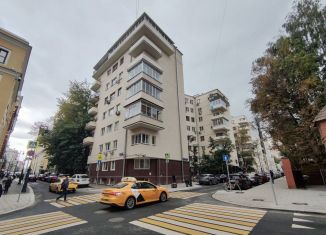 Продажа 2-комнатной квартиры, 46.2 м2, Москва, переулок Сивцев Вражек, 15/25, ЦАО