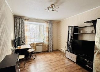 Продам 1-комнатную квартиру, 32 м2, Сосновый Бор, Сибирская улица, 3