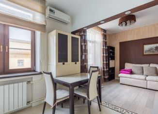 Сдаю 3-комнатную квартиру, 80 м2, Москва, Садовая-Черногрязская улица, 5/9, Басманный район