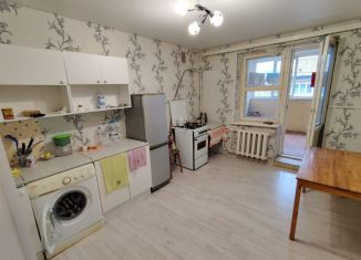 3-ком. квартира на продажу, 90 м2, Ейск, Красная улица, 53