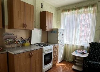 Сдача в аренду 2-ком. квартиры, 42.5 м2, Уфа, улица Максима Рыльского, 7