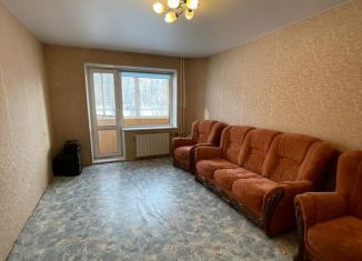 Продаю 1-ком. квартиру, 37 м2, Омск, Заозёрная улица, 36