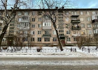 1-ком. квартира в аренду, 30 м2, Санкт-Петербург, улица Бабушкина, 89к2, метро Обухово