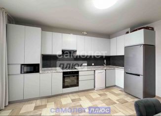 Продам 3-ком. квартиру, 87.1 м2, Чувашия, улица Эльменя, 38