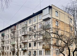 Продам 2-ком. квартиру, 41.7 м2, Санкт-Петербург, метро Академическая, улица Софьи Ковалевской, 1к2