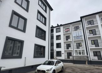 Продам 3-ком. квартиру, 90 м2, Кисловодск, Замковая улица, 39Ак1