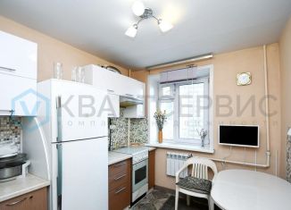 Продам 3-ком. квартиру, 63 м2, Омск, улица Масленникова, 21