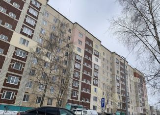 Продам трехкомнатную квартиру, 65.2 м2, Тутаев, улица Розы Люксембург, 60