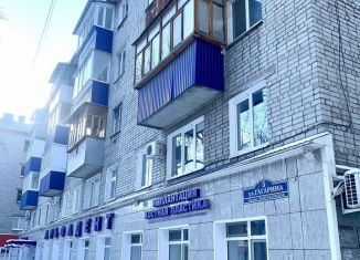 Продаю 3-ком. квартиру, 58 м2, Ульяновск, улица Гагарина, 5, Ленинский район