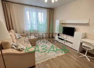 Продажа 2-ком. квартиры, 62 м2, Казань, улица Рауиса Гареева, 102к1