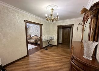 Продается 4-комнатная квартира, 100 м2, Дагестан, улица Ленина, 78