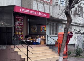Продаю торговую площадь, 50 м2, Махачкала, улица Чеэрова, 10А, Советский внутригородской район