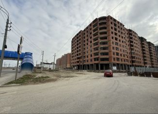 Продается 3-ком. квартира, 98.5 м2, Дагестан, проспект Насрутдинова, 274