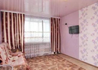 Продается 2-комнатная квартира, 47 м2, Тюмень, улица Республики, 220