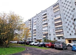 Продается 2-комнатная квартира, 50.2 м2, Архангельск, Октябрьский округ, улица Карла Маркса, 13