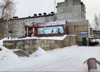 Сдается в аренду торговая площадь, 604 м2, Свердловская область, улица Павлика Морозова, 16А