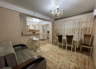 Продается трехкомнатная квартира, 75 м2, Каспийск, проспект Акулиничева