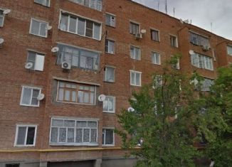 Однокомнатная квартира на продажу, 45 м2, Лабинск, улица Шервашидзе, 65