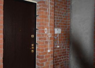 Трехкомнатная квартира на продажу, 82 м2, Свердловская область, улица Попова, 18