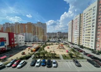 Продажа трехкомнатной квартиры, 89.8 м2, Тюмень, улица Дмитрия Менделеева, 12к1, ЖК На Менделеева