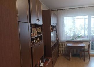 Четырехкомнатная квартира на продажу, 81.5 м2, Озёрск, бульвар Гайдара, 16