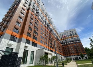 Продам 3-комнатную квартиру, 73.2 м2, Москва, Лобненская улица, 13к2, станция Марк