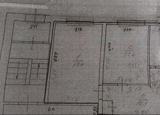 Двухкомнатная квартира на продажу, 54 м2, посёлок городского типа Тугулым, площадь 50-летия Октября