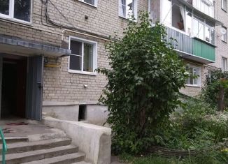 Продается трехкомнатная квартира, 60.3 м2, Острогожск, Комсомольская улица, 73А
