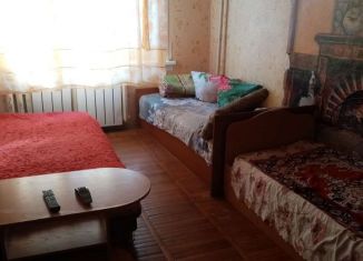 Сдам в аренду 2-ком. квартиру, 56 м2, Мирный, Советская улица, 21