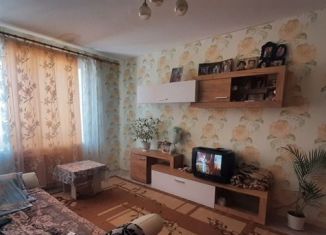 Продам 1-комнатную квартиру, 32 м2, Невьянск, улица Дзержинского, 63